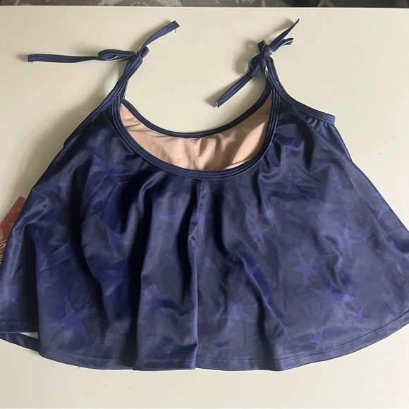 NWT KORTNIE JEANE Stars Tie Top - Picture 5 of 5